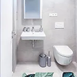 Apartamento S Krásným Výhledem Na Jezera A Pálavu